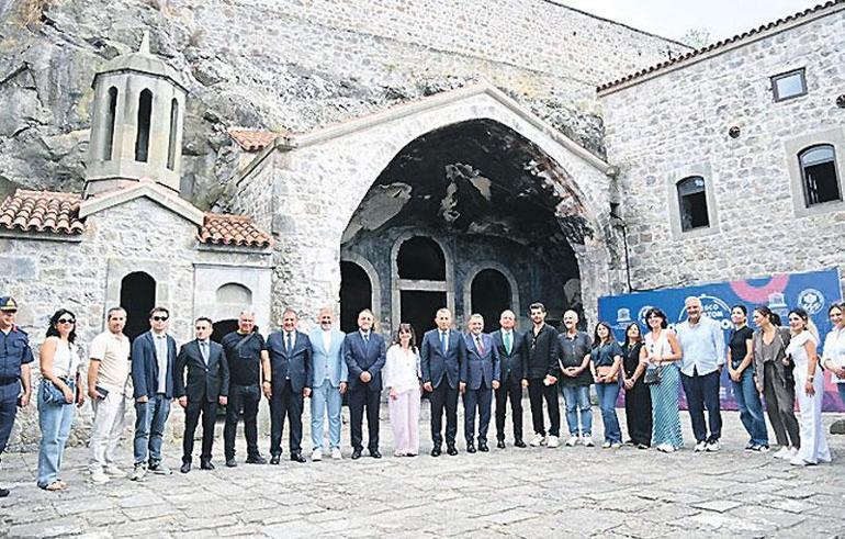 Antalya’nın mavi derinlikleri