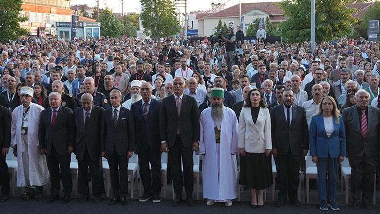 Hacı Bektaş-ı Veli’nin ocağından birlik mesajı Bakan Ersoy: İnsanlığa gereken reçete açık: bir olalım, iri olalım, diri olalım
