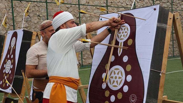 Şampiyonluk için yaylar gerildi Gençler ve Büyükler Açık Hava Puta Türkiye Şampiyonası Amasya’da başladı