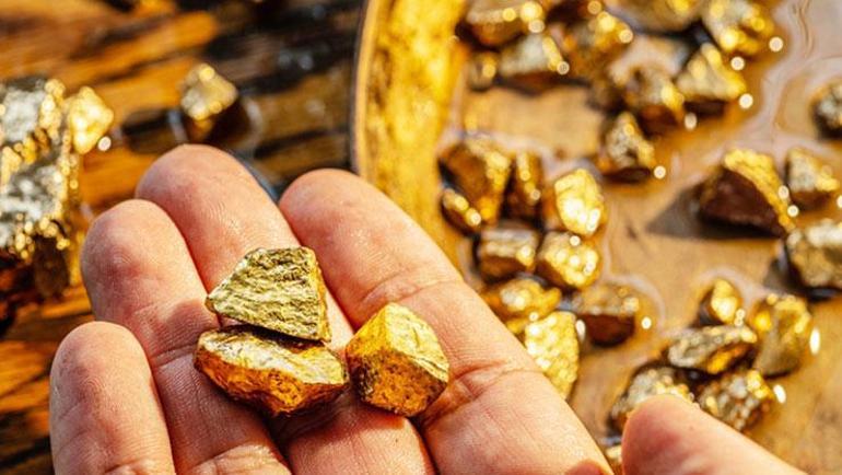 Türkiyenin altın üretimini yüzde 10 artıracak 2,5 milyar dolarlık maden devrede