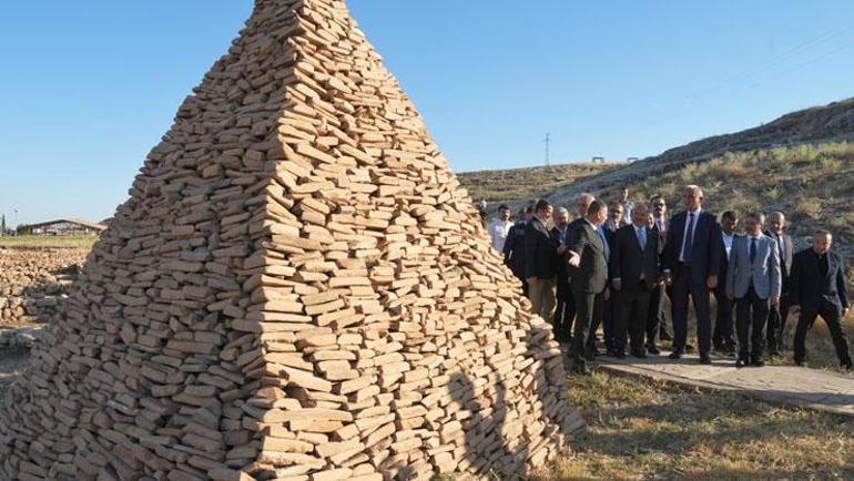 Bakan Ersoy Adıyaman’da Kommagene’nin kadim kenti Perre’de çalışmalar sürüyor