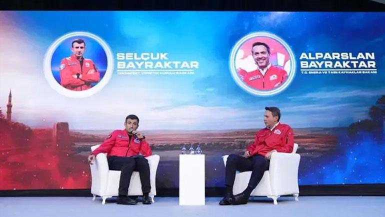Selçuk Bayraktardan heyecanlandıran nükleer enerji açıklaması Birkaç sene içinde SMRleri yapabileceğimize inanıyorum