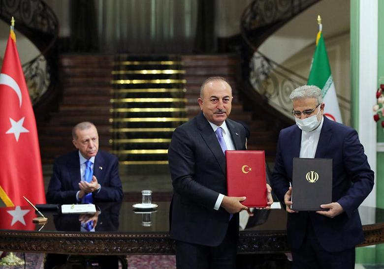 Cumhurbaşkanı Erdoğan İranda İki liderden ortak karar: 30 milyar dolarlık ticaret hedefi